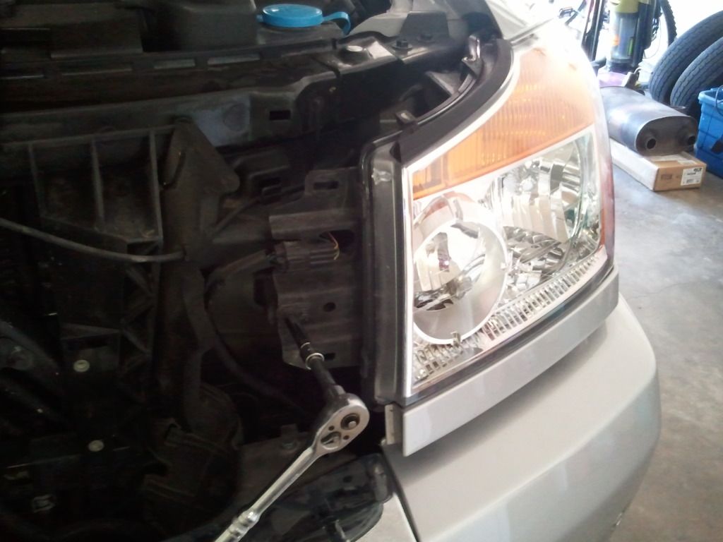 Grill Removal HID Headlight Install Nissan Titan Forum